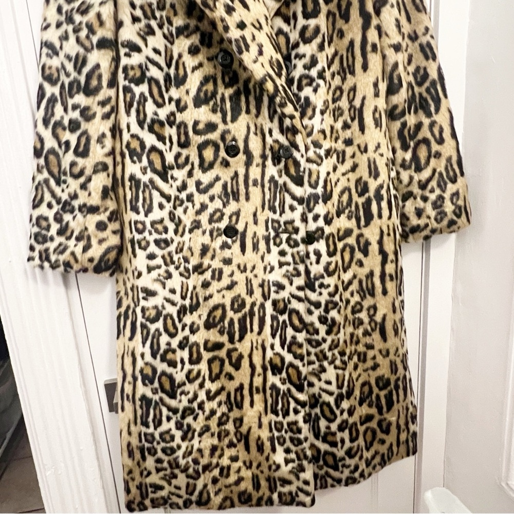 Alice + Olivia Nicholas Leopard Faux-Fur Coat - Size Large - Picture 2 of 8
